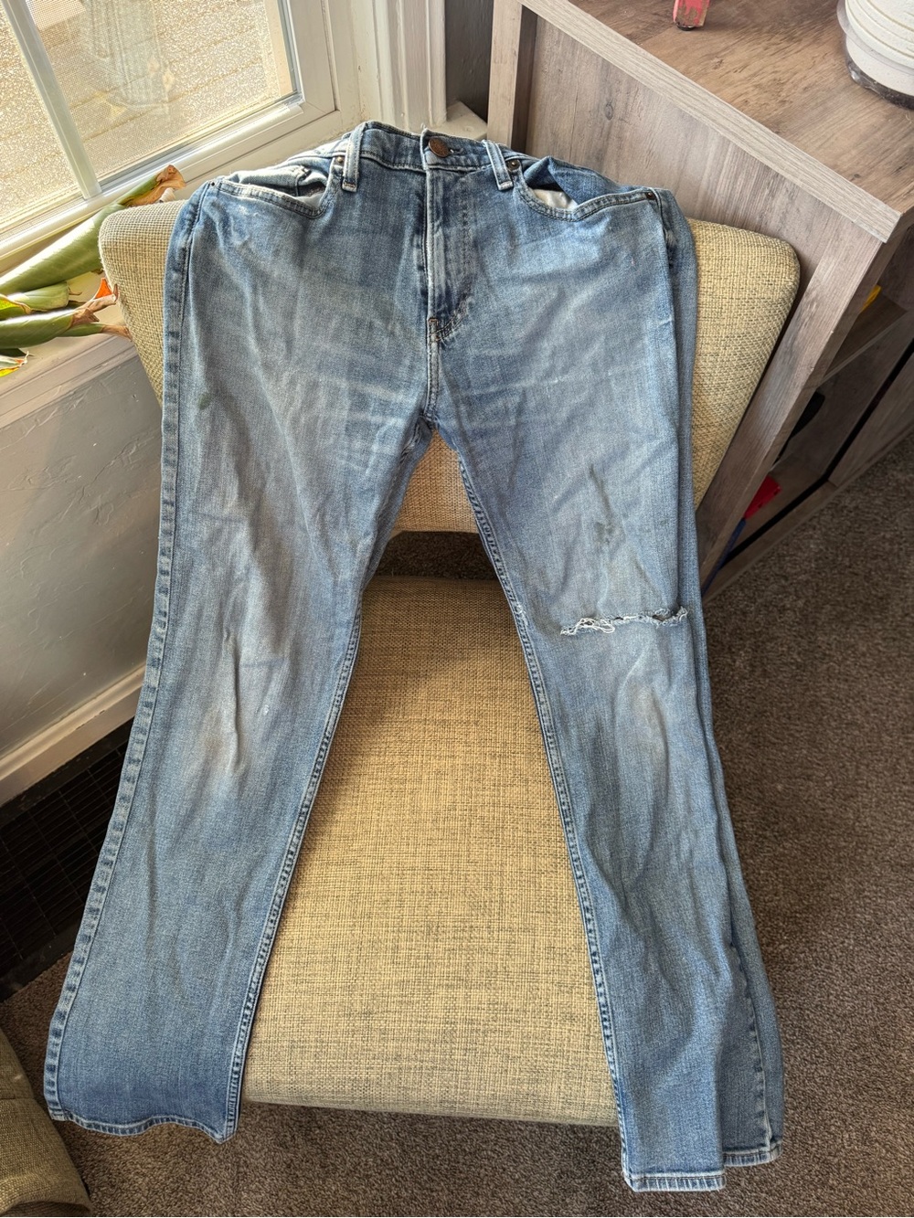 Hollister Light Blue Straight Jeans with Knee Rip